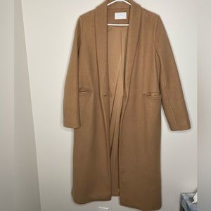Oak and fort tan coat size S.